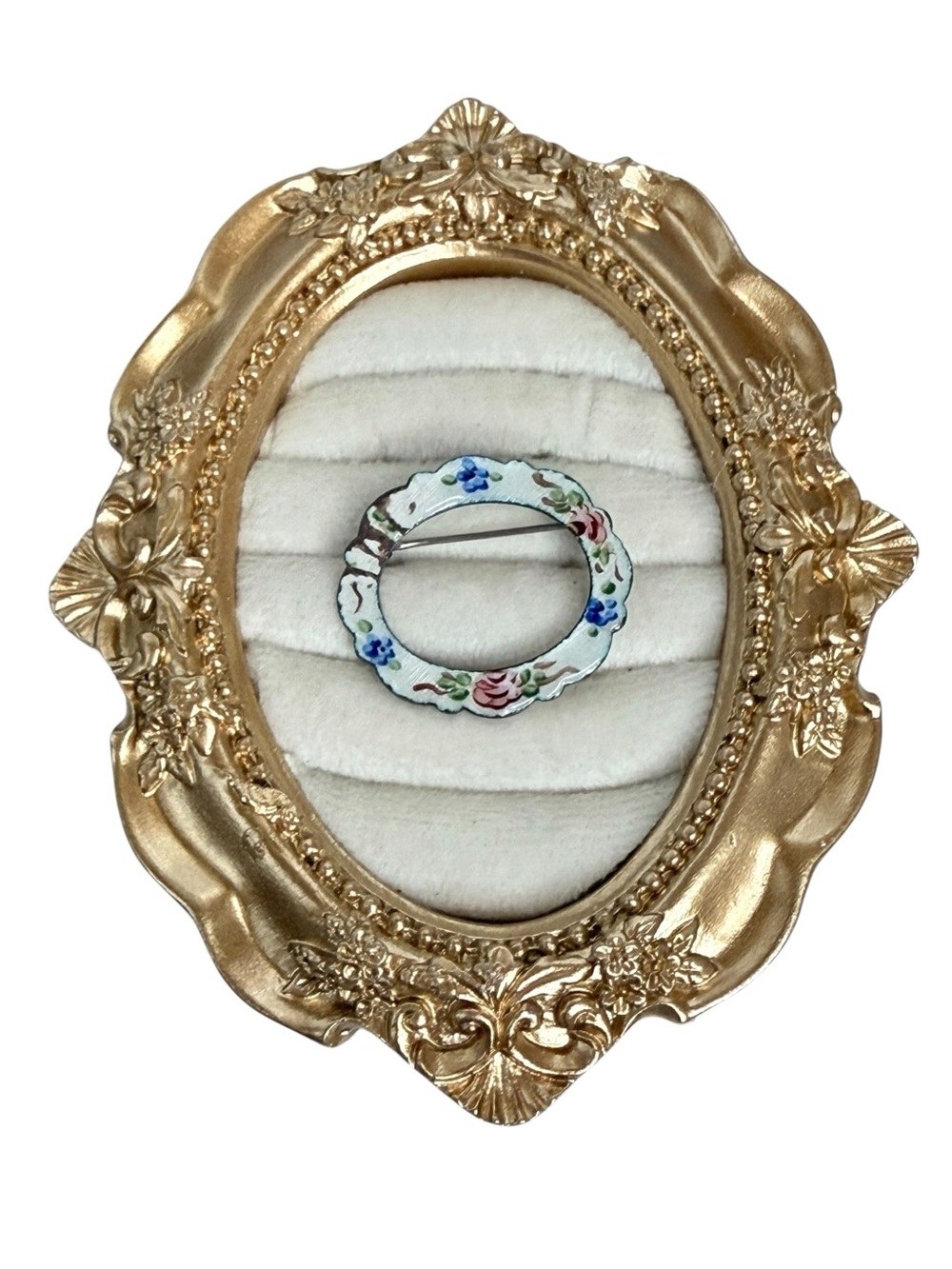 guilloché  enamel oval sterling brooch pin. Vintage 1940s  La Mode